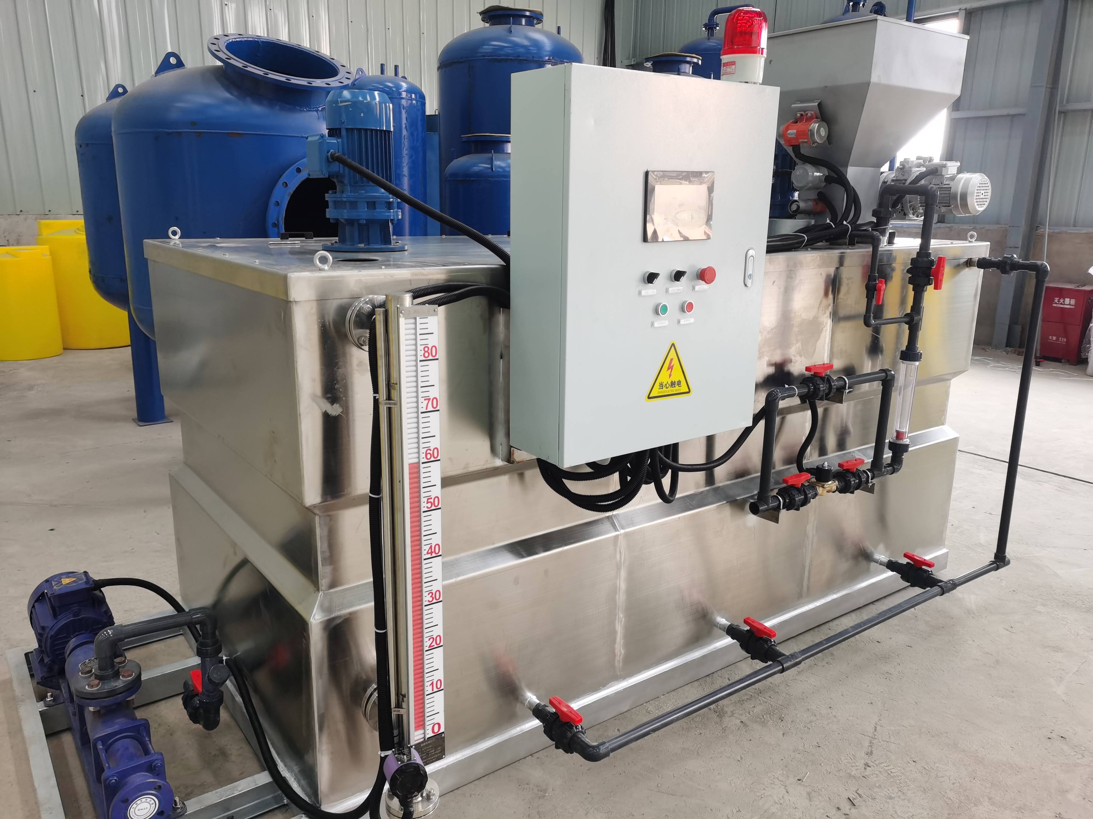 全自動(dòng)加藥設(shè)備采購(gòu)指南 價(jià)格與性能的平衡